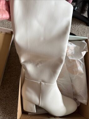 SO Cream Over-the-Knee Block Heel Boots